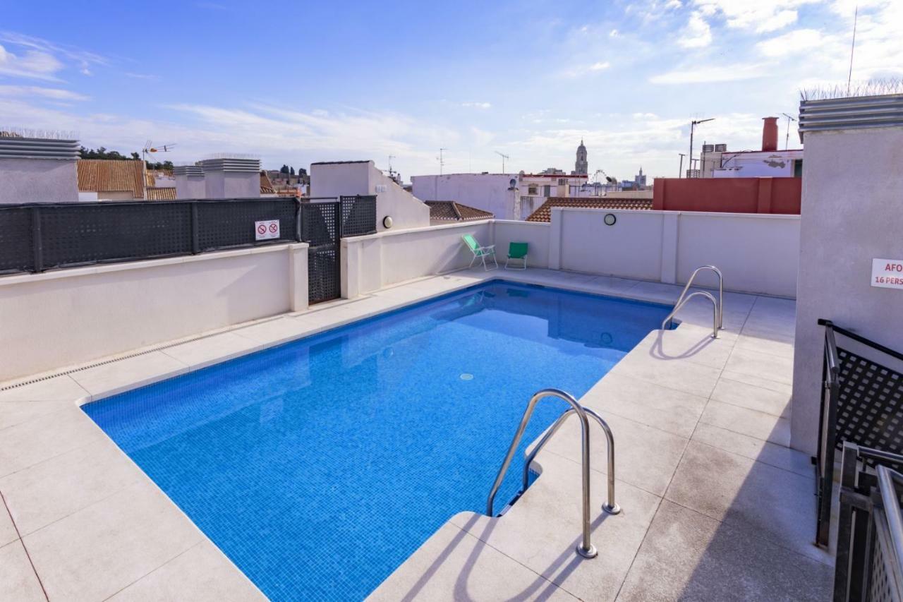 -Malagasunapts- Rooftop Pool & Free Parking Exterior photo