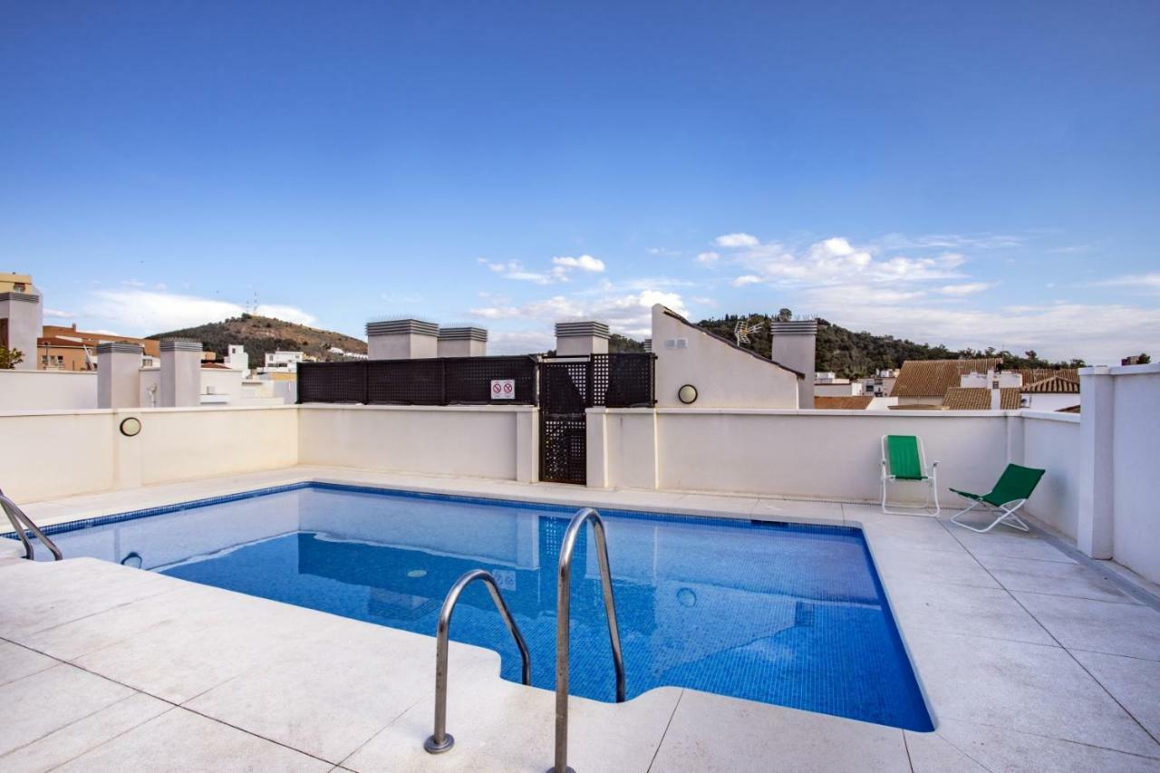 -Malagasunapts- Rooftop Pool & Free Parking Exterior photo